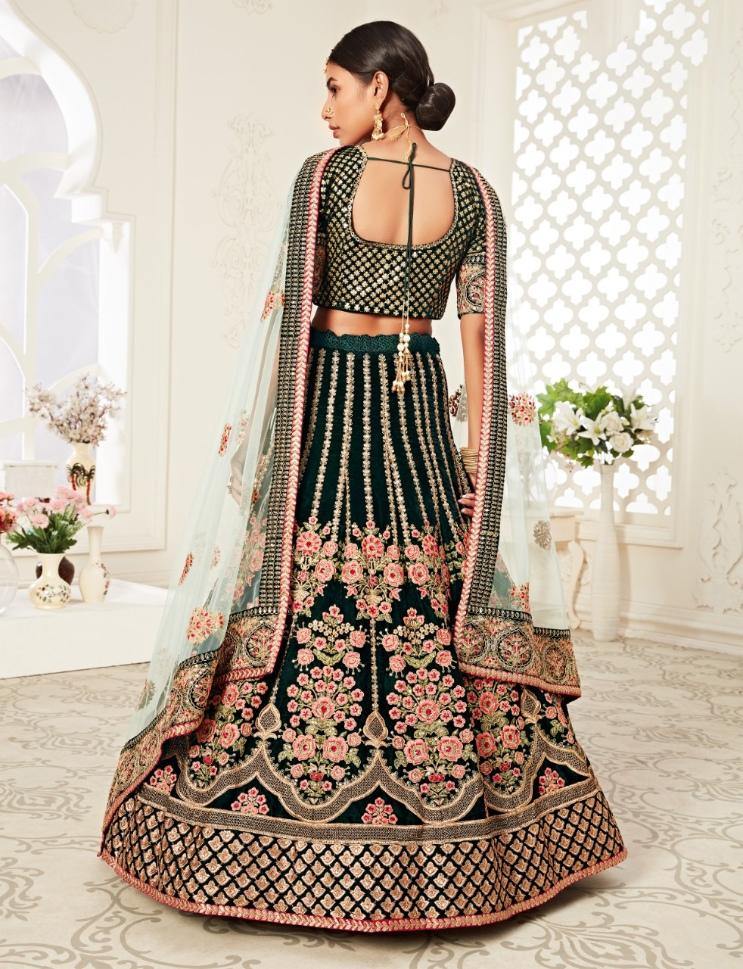 Green Heavy Bridal Wear Lehenga Choli For Rent