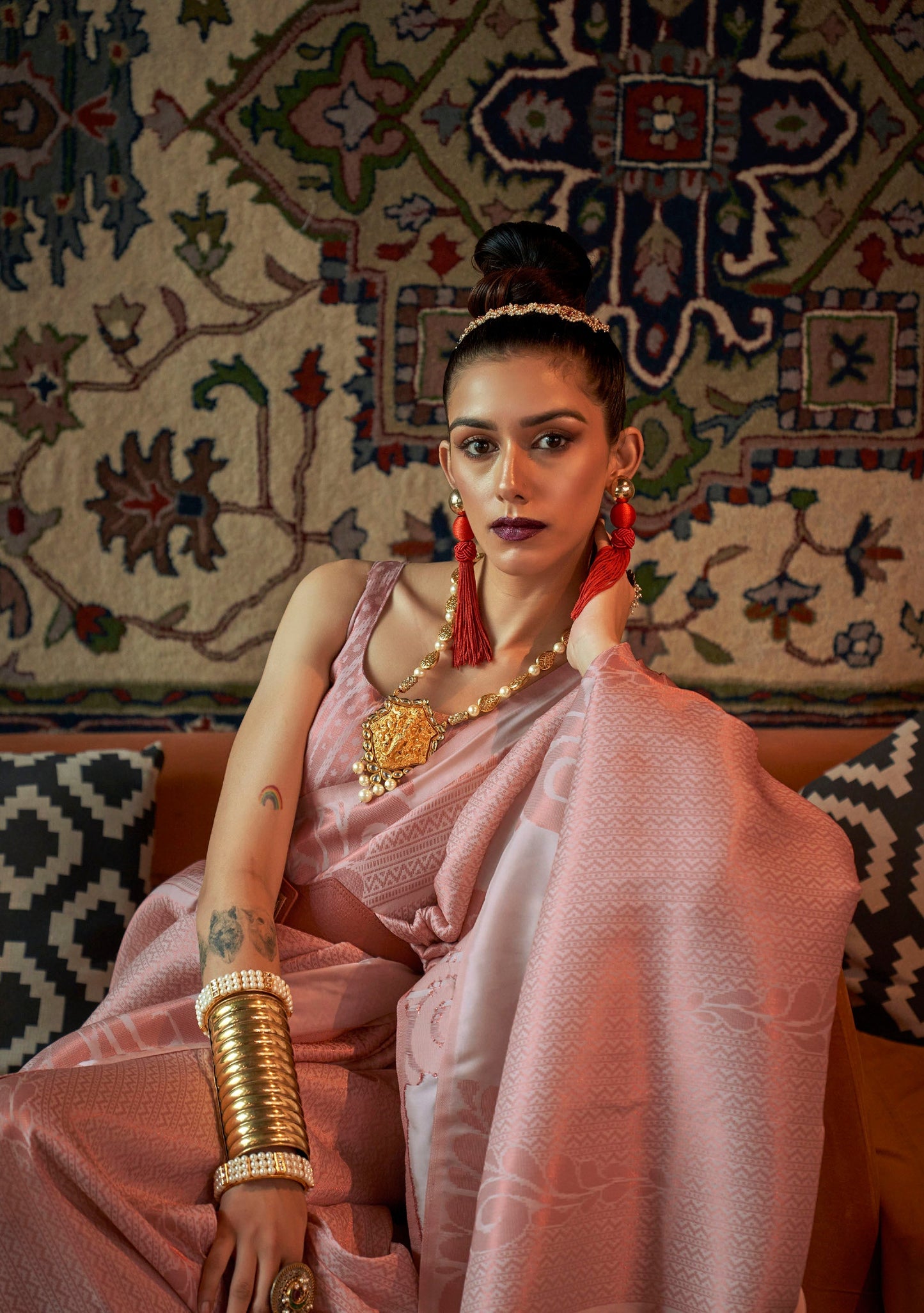 Pearl Pink Woven Silk Banarasi Saree