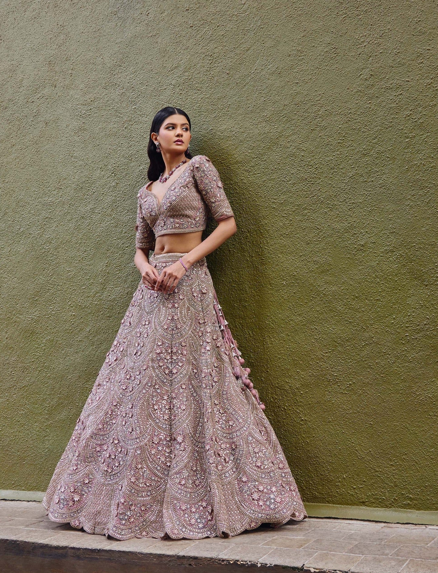 Mahavir Machine Embroidered Net Pink Bridal lehenga